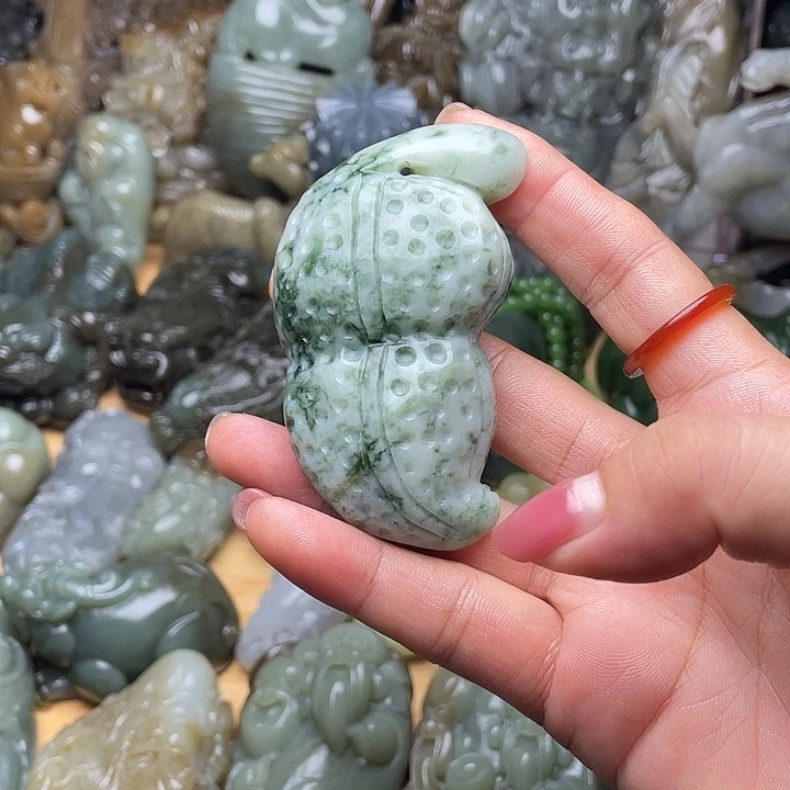 未镶嵌和田玉挂件
