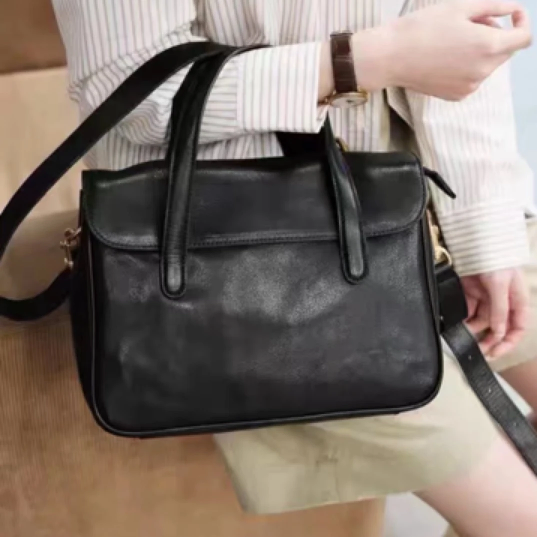 日式公文包女士通勤高级感手提单肩包放不了A4纸