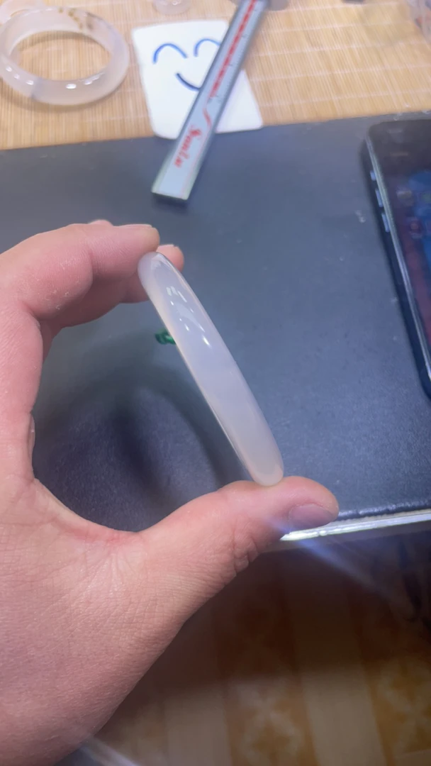 玛瑙高冰手镯福利手镯