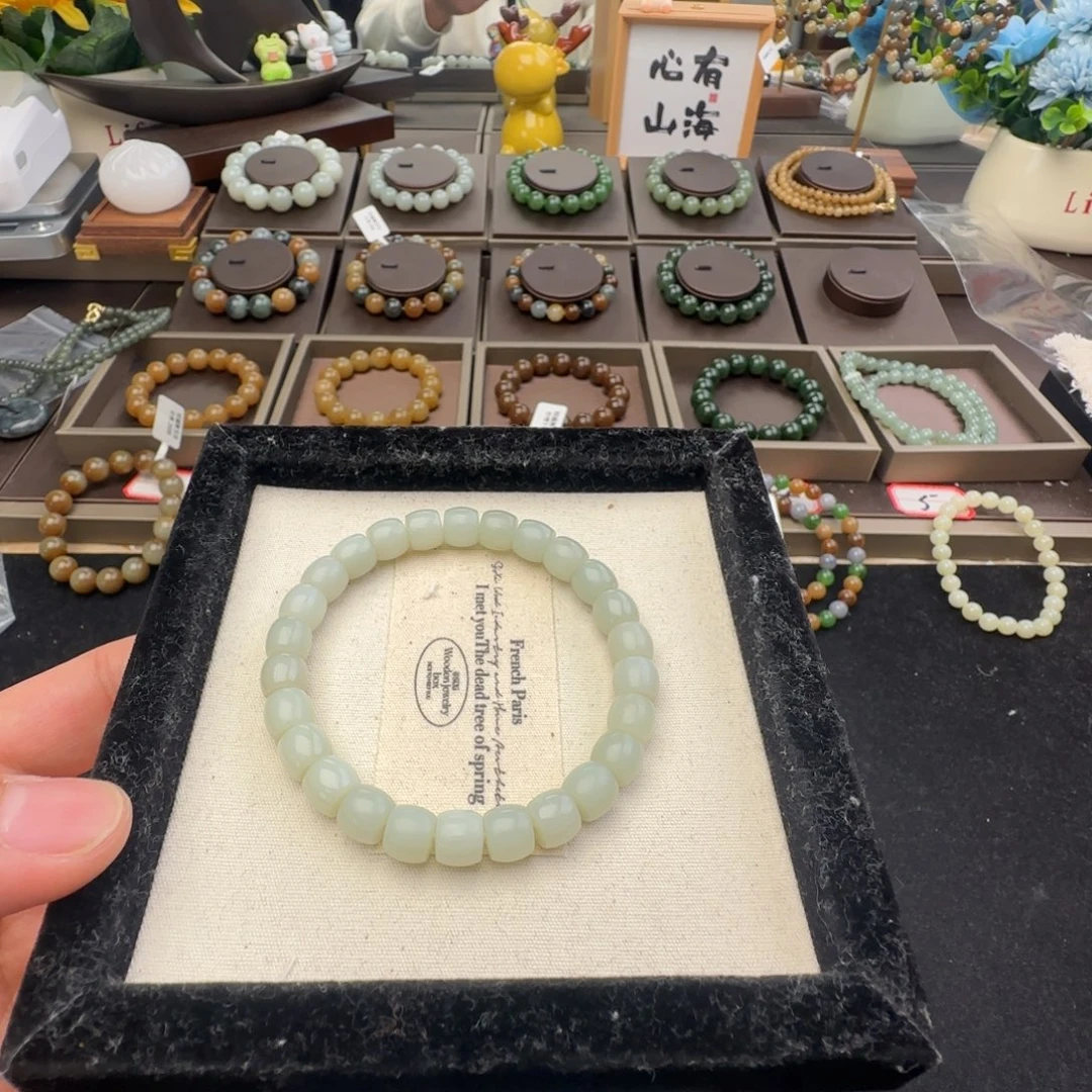 和田玉未镶嵌手链卡8直切且末蓝，2