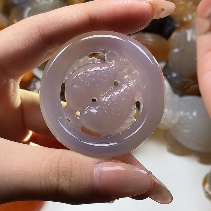 玛瑙/玉髓合金颈饰