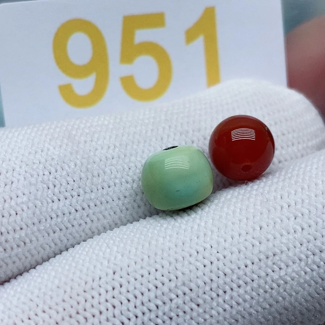 未镶嵌南红玛瑙珠宝奇石