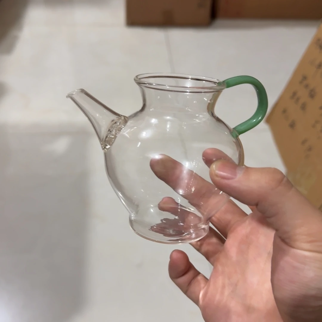 5018小壶   （手工扎孔，分布及大小不均匀，介意勿拍）