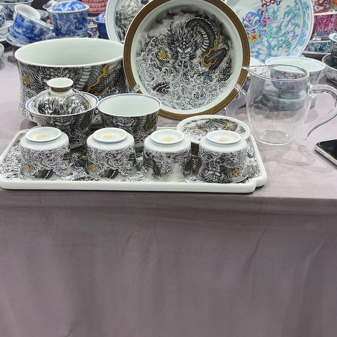 瓷片景德镇瓷器展在