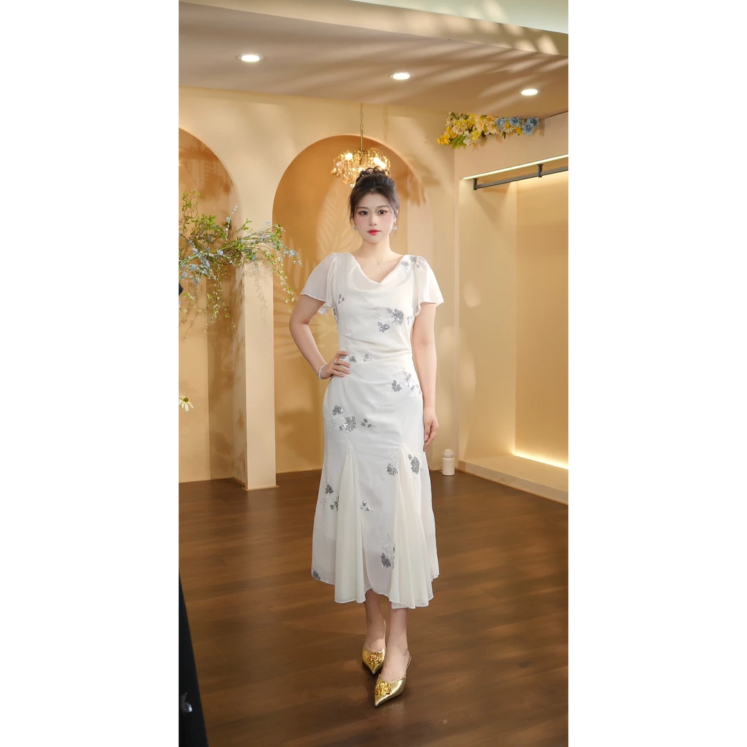 王超越定制-092 （白月光连衣裙）  连衣裙DM23455-X