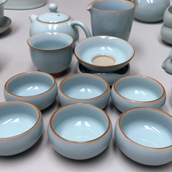 瓷张君十件无礼盒，