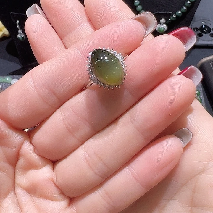 银S925镶嵌戒指和田玉