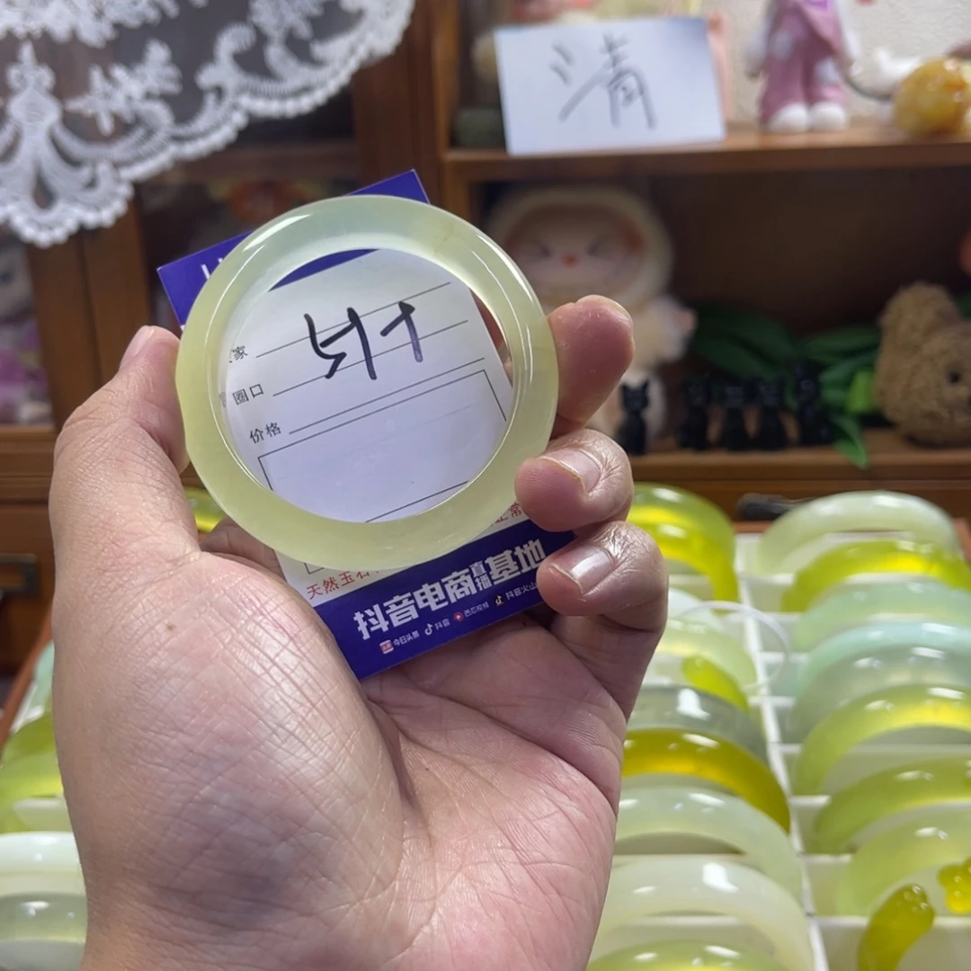 蛇纹石玉未镶嵌手镯327