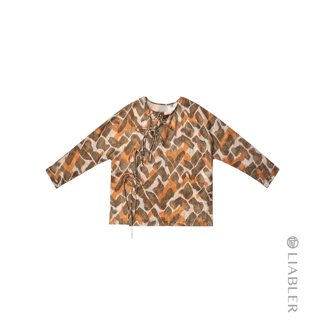 LIABLER/励 D25春夏复古斜襟绑绳长袖上衣 LSS251151J