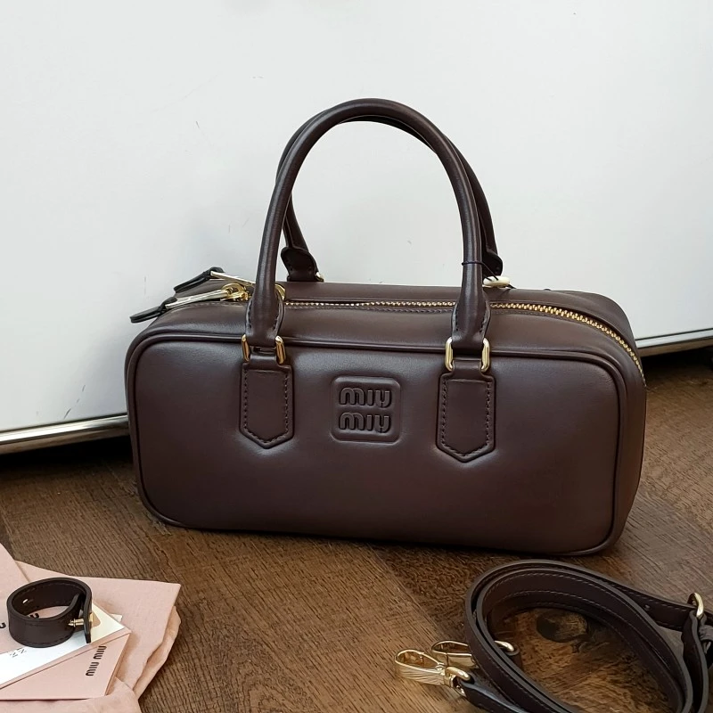 95新 MIU MIU/缪缪 Azul石楠木arcadie保龄球中号手提斜挎包51081