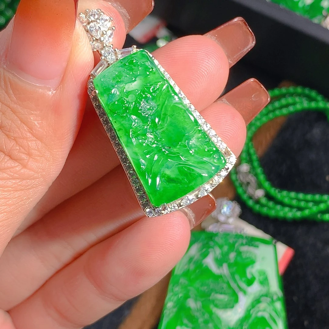 翡翠吊坠(不含链)未镶嵌