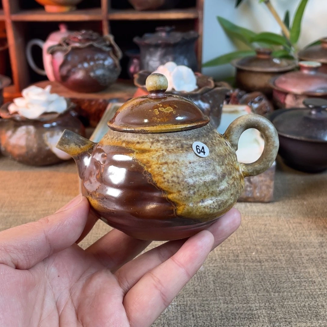 64陶泥。 柴烧。   容量140