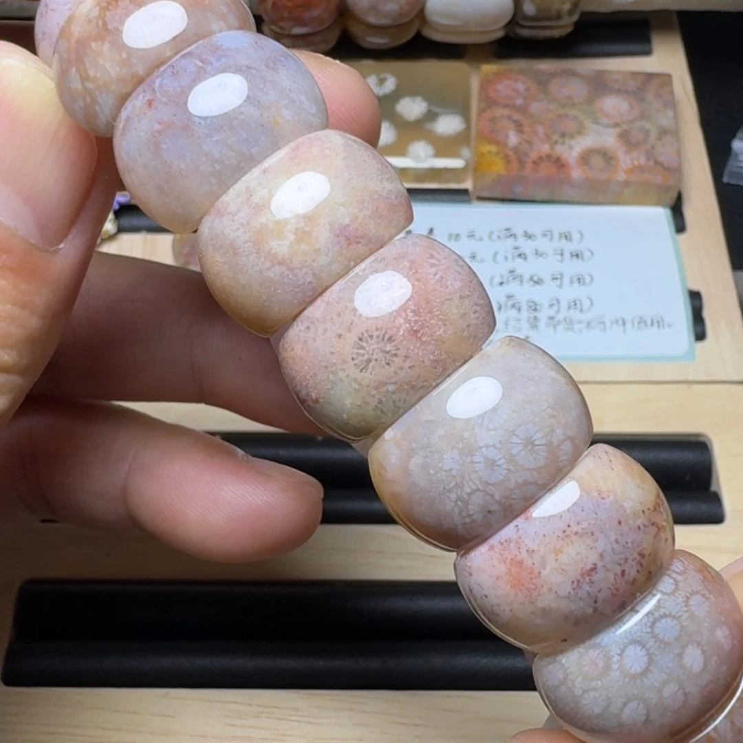 未镶嵌纯天然有机玉石保真色硅化玉