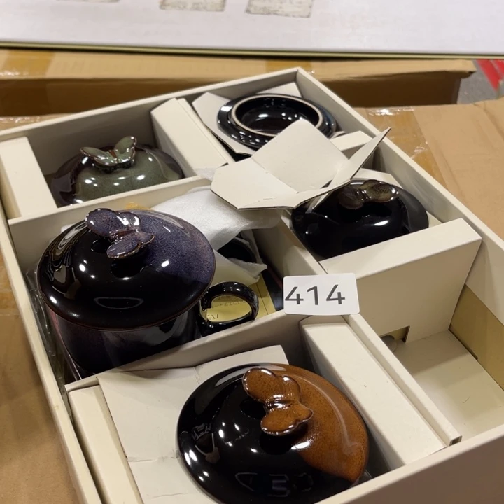 盖碗瓷器的造型和造型也