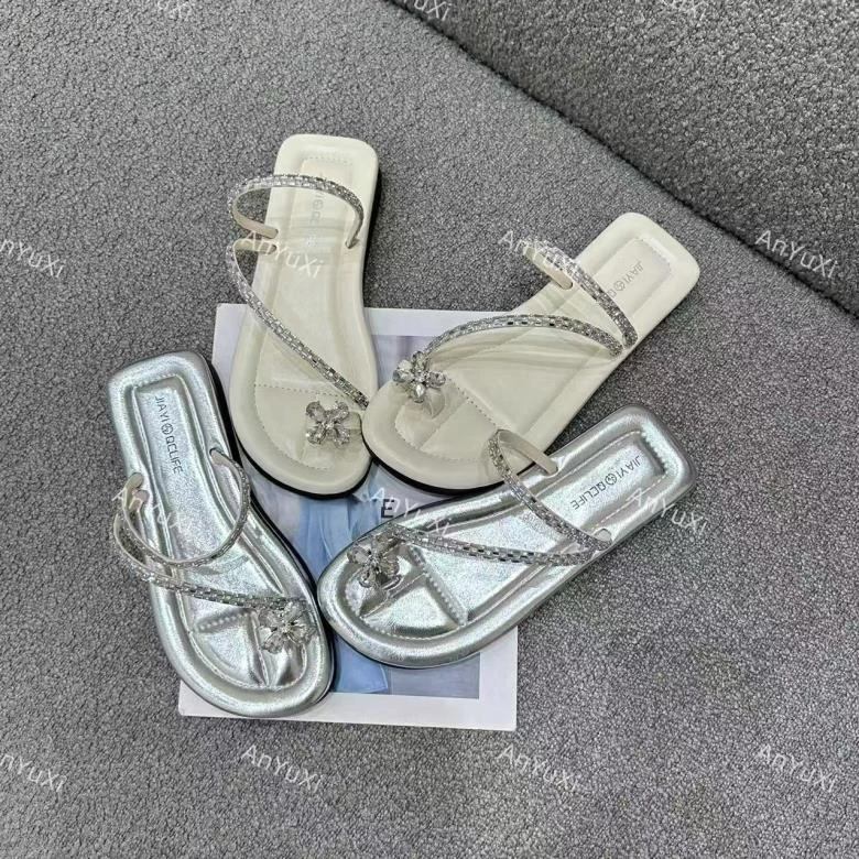 蝴蝶水钻套趾一字拖鞋&安妤皙D113【K33】