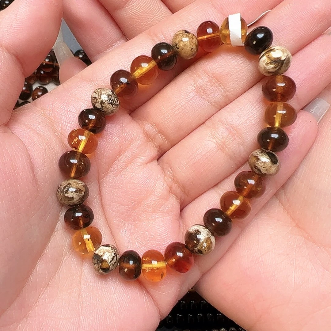 琥珀未镶嵌裸石抚顺琥珀八10272