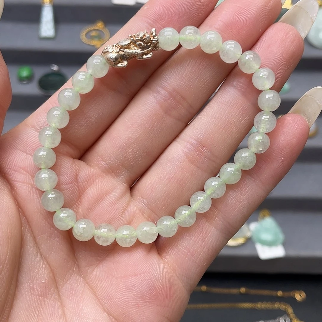 翡翠足银镶嵌吊坠(不含链)