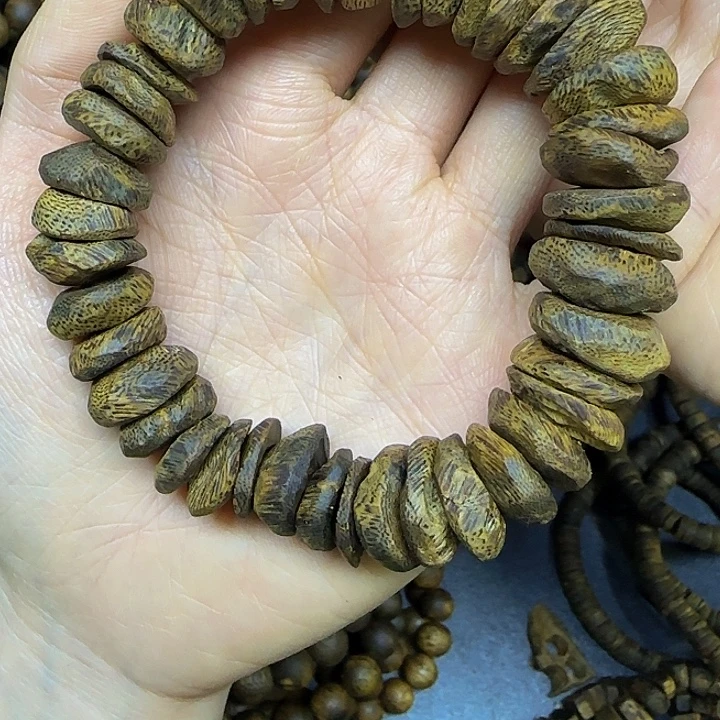 沉香碎屑沉香+沉水浮包壳单圈30克加