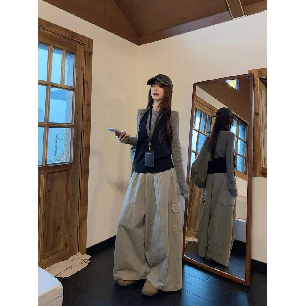 kumikumi灰色长袖针织衫叠穿挂颈背心女秋季显瘦百搭休闲裤三件套