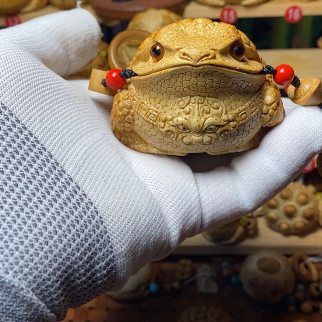 竹根雕精工座山鹰金蟾