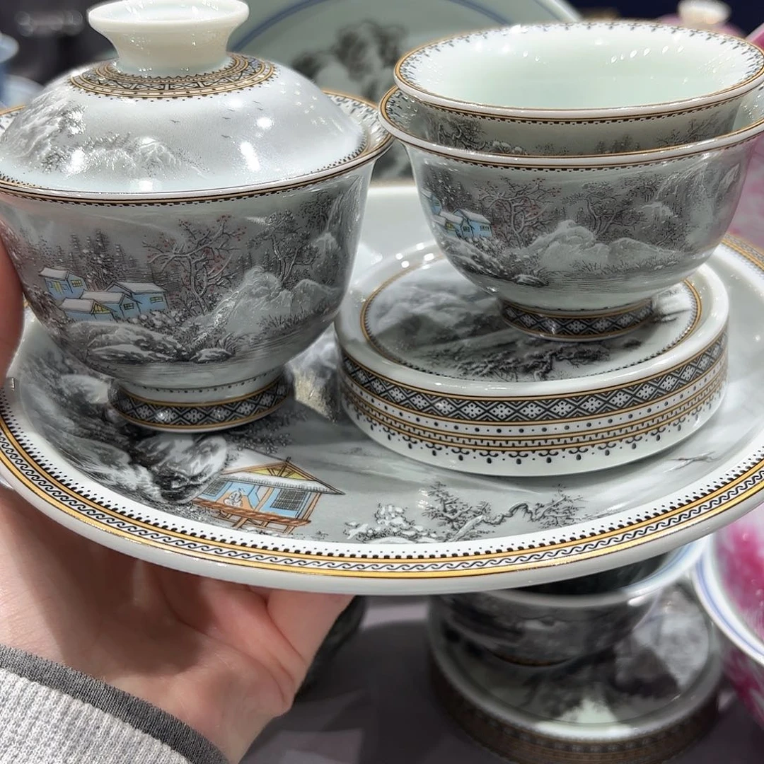 瓷片景德镇瓷器精品陈列