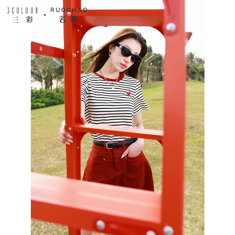 【商城专享】三彩大码女装夏季休闲条纹圆领T恤爱心刺绣短袖宽松