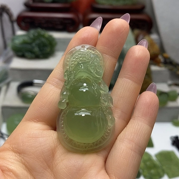 岫玉未镶嵌挂件安***饰