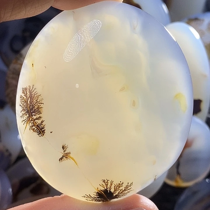 未镶嵌颈饰玛瑙/玉髓