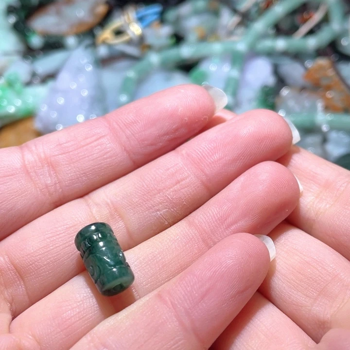 【闪购商品】翡翠颈饰未镶嵌时**冬天然翡翠