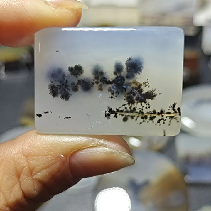 玛瑙/玉髓未镶嵌珠宝奇石