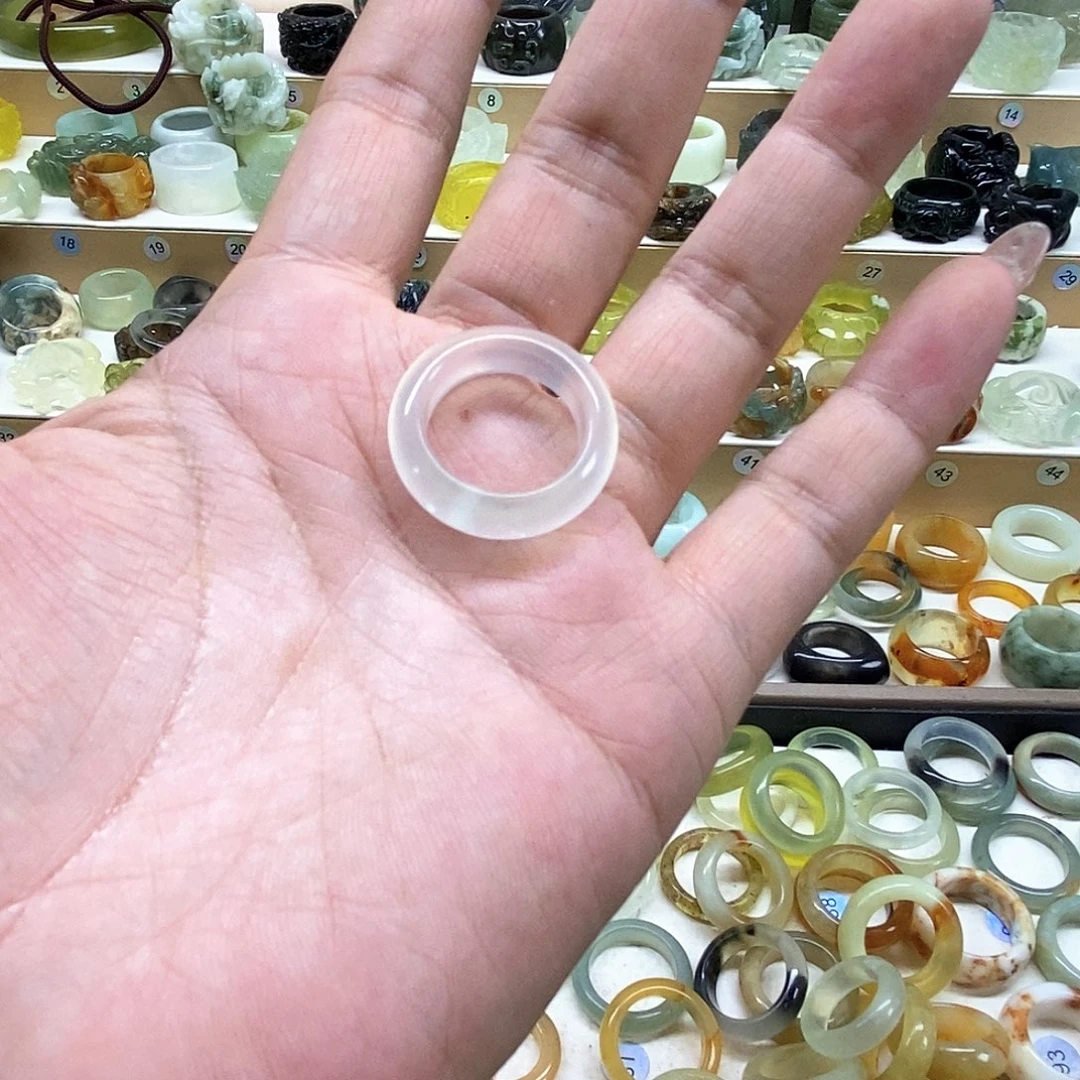 p***n未镶嵌岫玉微瑕款式不退不换