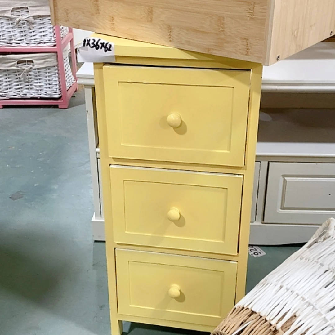 【闪购商品】塑料这是编号011