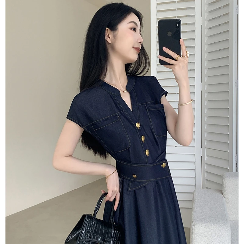 复古连衣裙女2025夏新款收腰显瘦通勤修身长裙子D1833