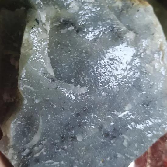 蛇纹石玉未镶嵌珠宝奇石