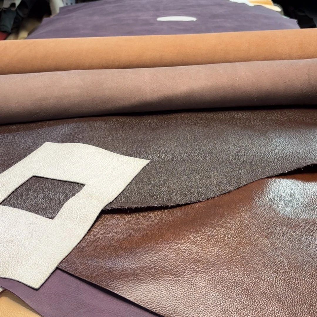 A***帘郑氏皮料头层牛皮