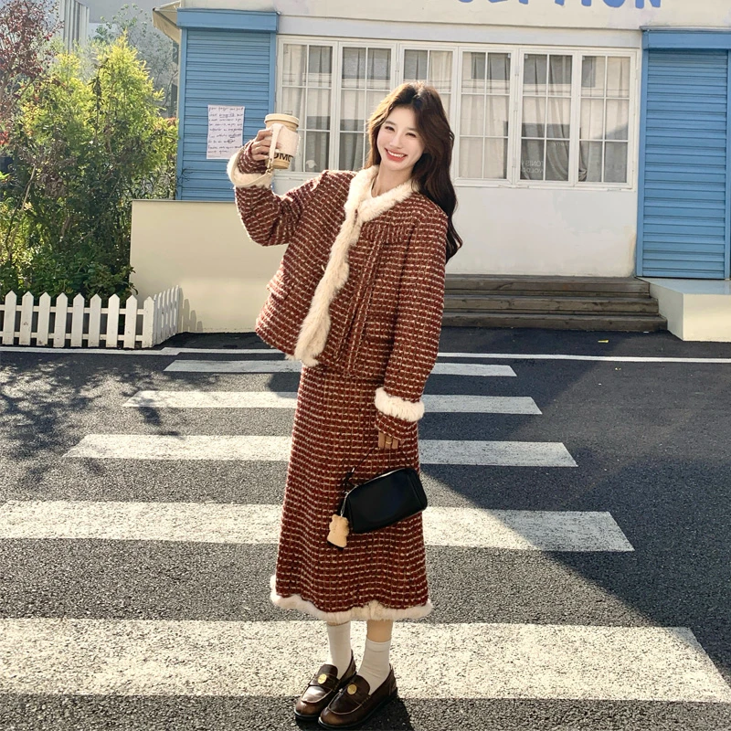 优雅气质小香风羽绒服半裙套装2025冬新款法式千金风红格纹两件套
