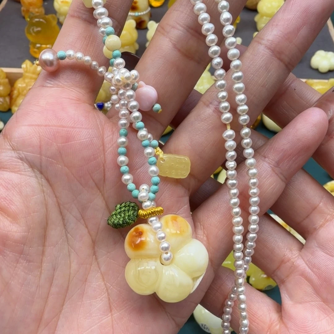 琥珀未镶嵌裸石蜜蜡