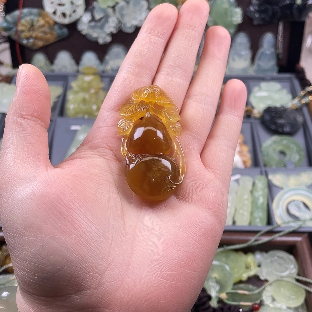 C***茶蛇纹石玉未镶嵌吊坠(赠链)