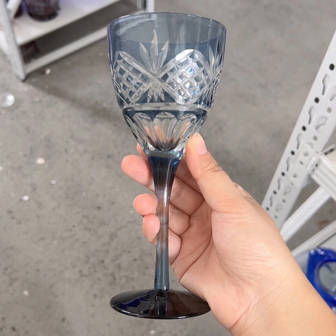 水晶玻璃高脚款微瑕一个