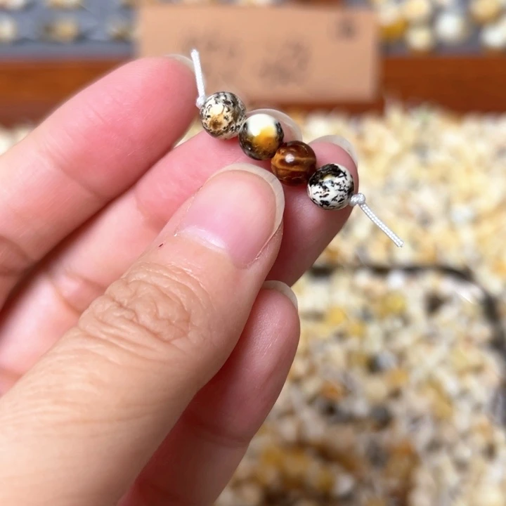 蜜蜡未镶嵌裸石6.5mm一组