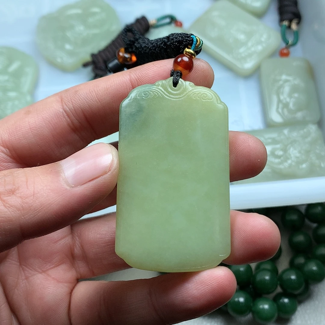 和田玉挂件未镶嵌