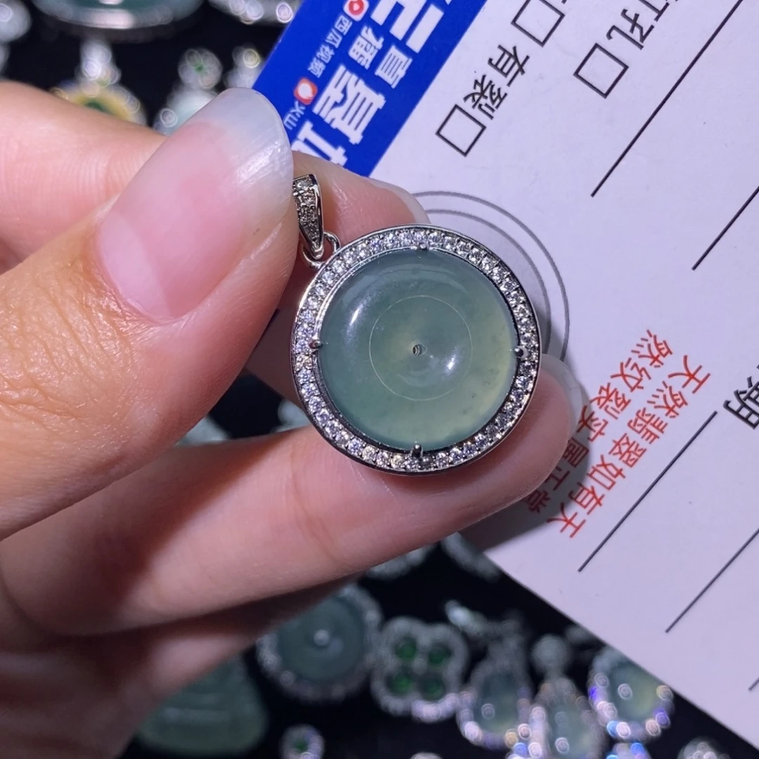 翡翠未镶嵌颈饰天然