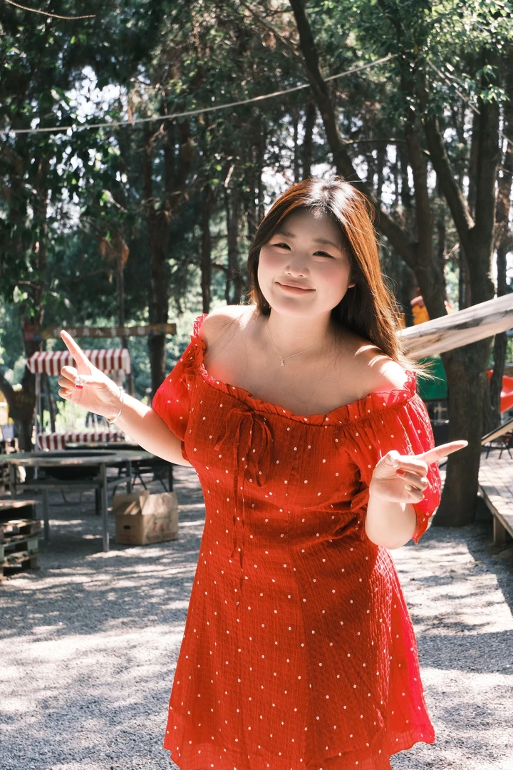 【霓虹甜心】大码胖MM法式红色波点桔梗修身纯欲甜辣收腰一字肩短裙