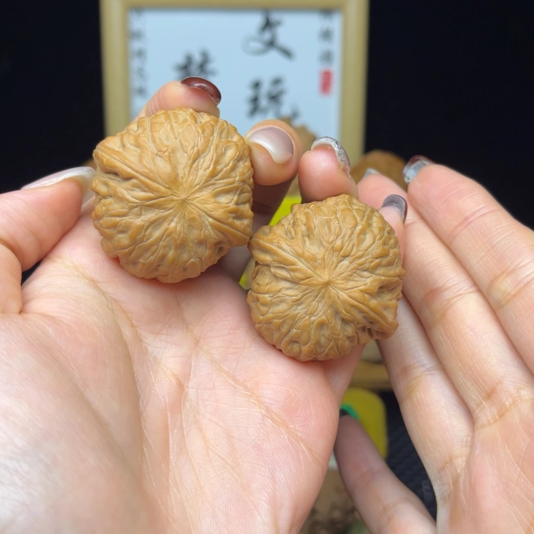 文玩核桃吊坠铁锤39同尺白茬微修