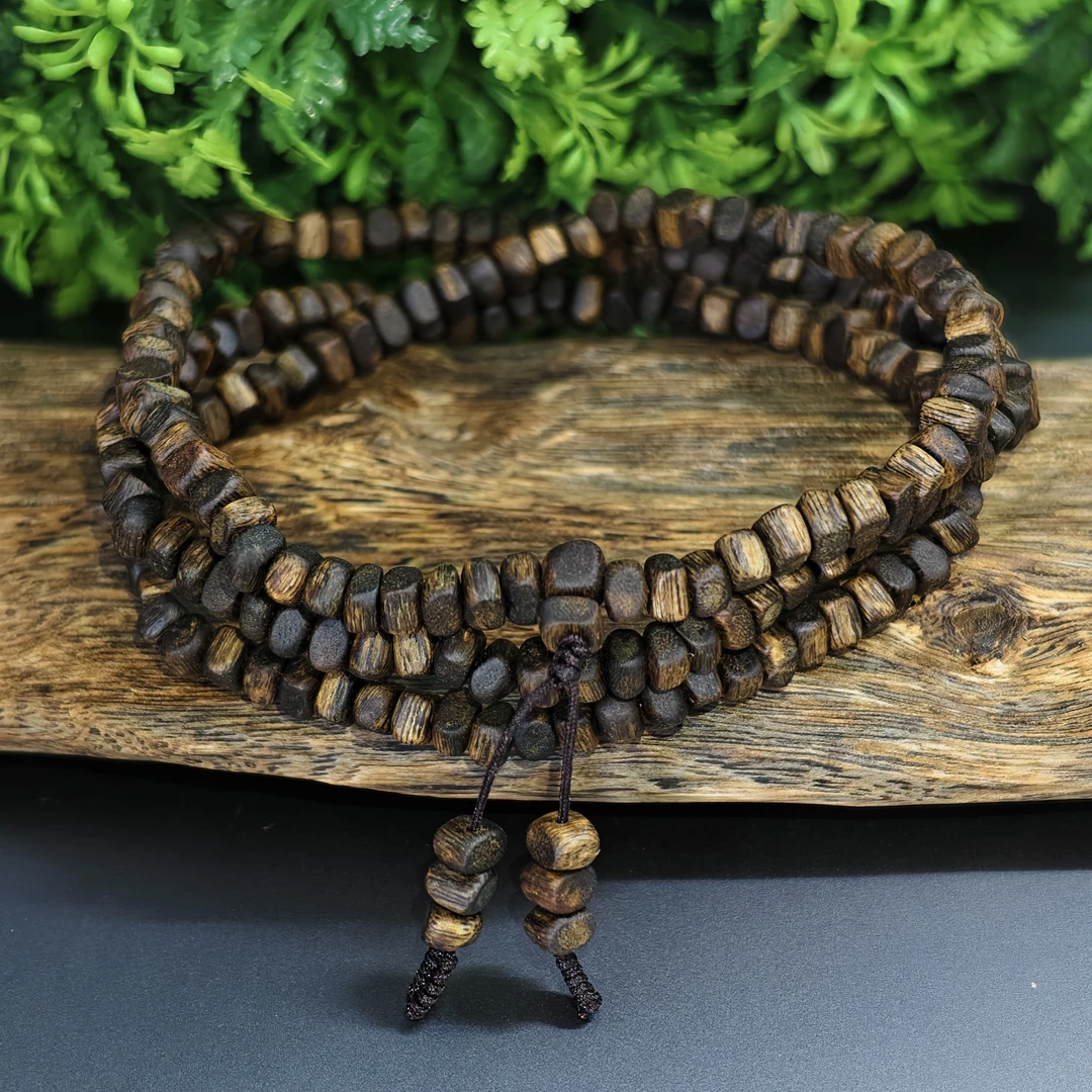 沉香母树一代苗张勺子（特级碎银子）多圈手串6mm多样性发货一条