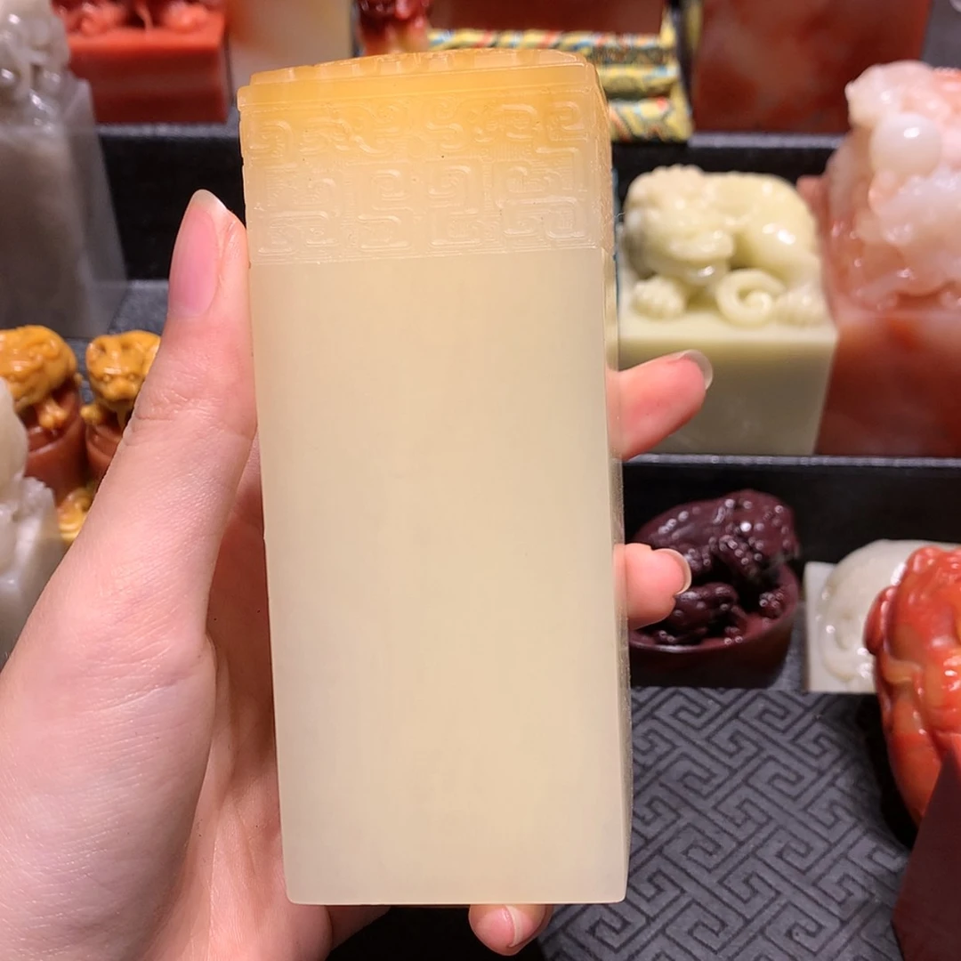 【闪购商品】寿山石小***虎老挝石批发