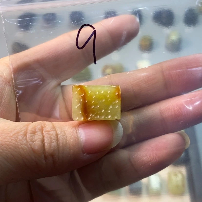 【闪购商品】蛇纹石玉颈饰合金东*楠