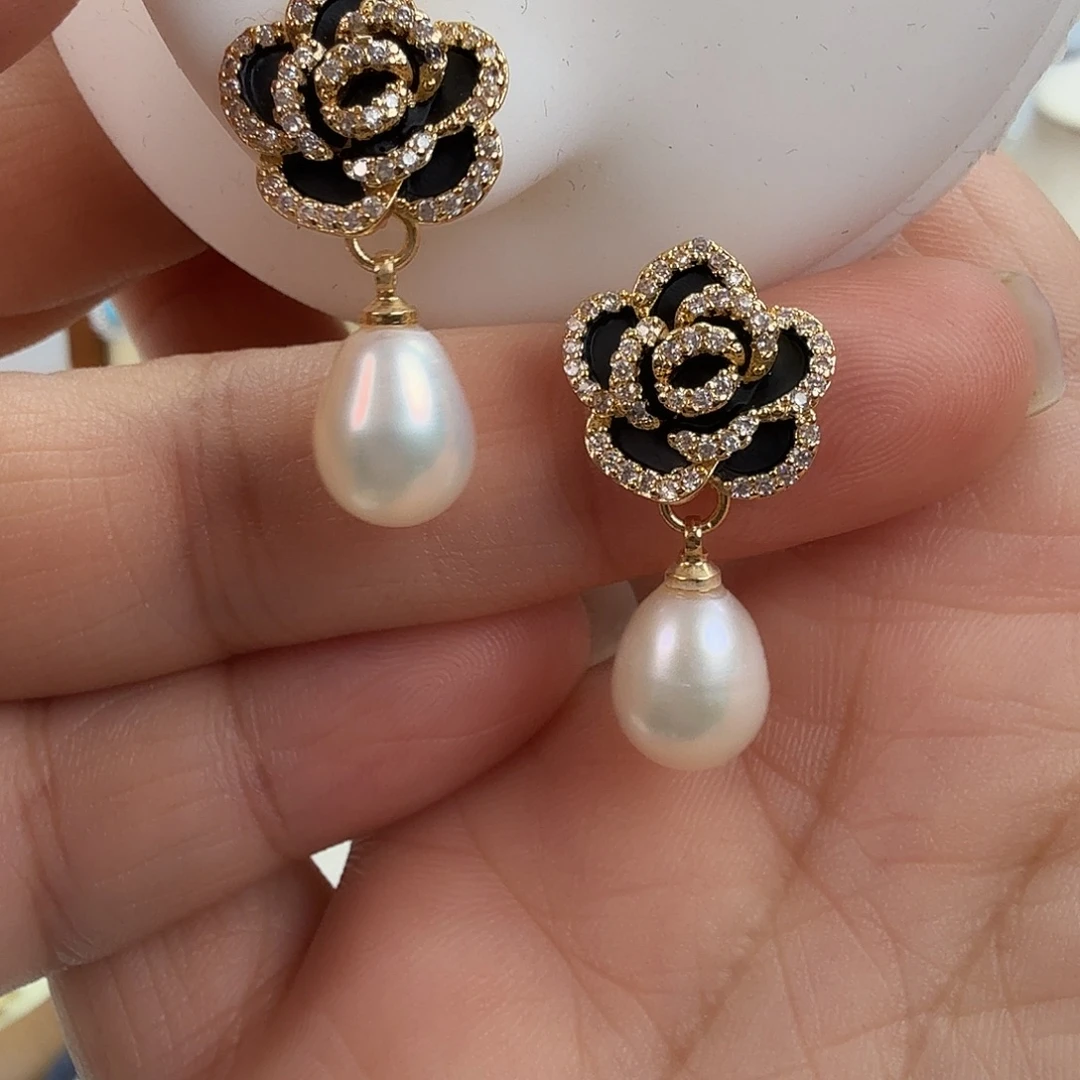 淡水珍珠耳饰未镶嵌