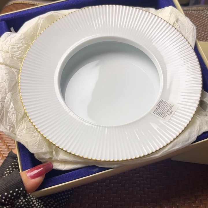 陶瓷艺术家的作品是一种