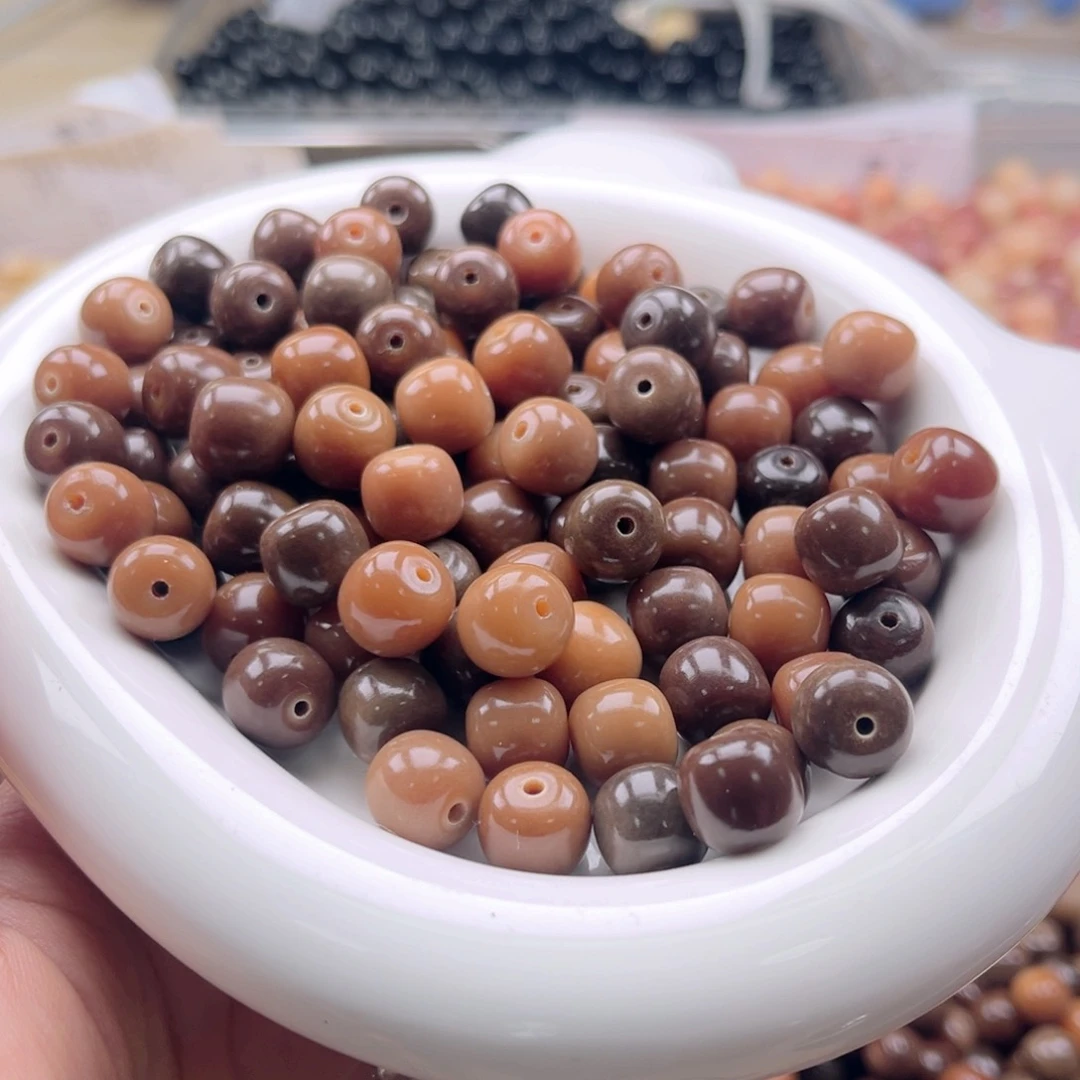 白玉菩提吊坠z11mm260颗。爷爷的茶福利不售后